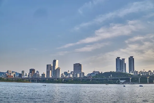 Ttukseom Hangang Park 4